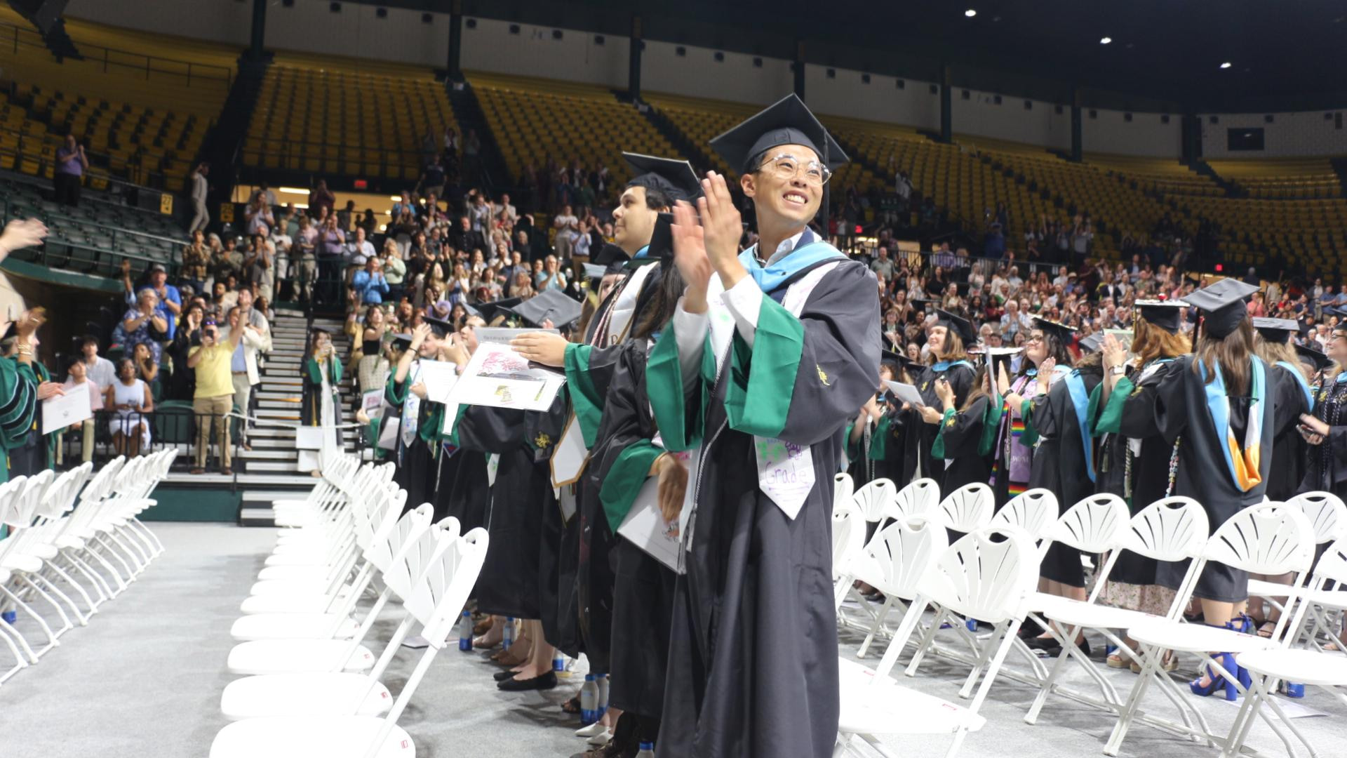 2026 Graduates Clapping