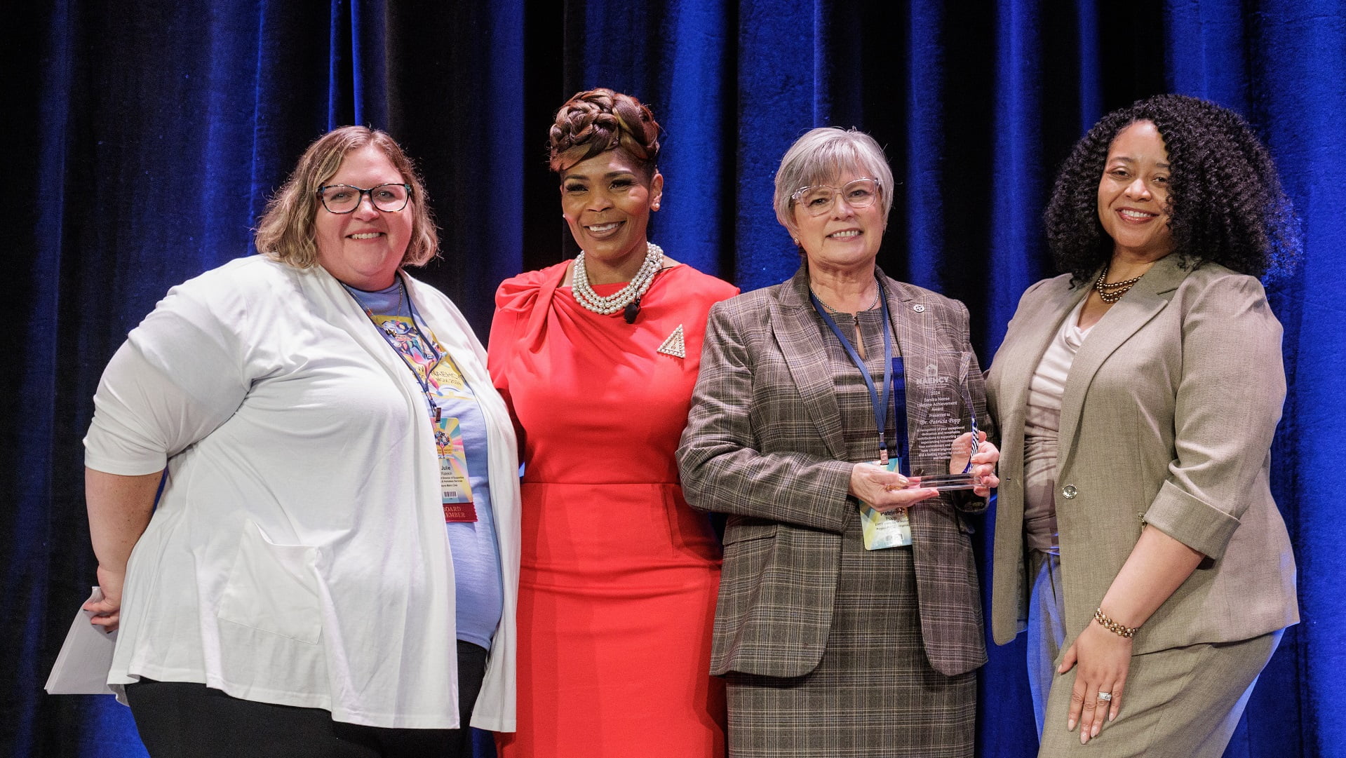 Patricia Popp Accepting Lifetime Achievement Award